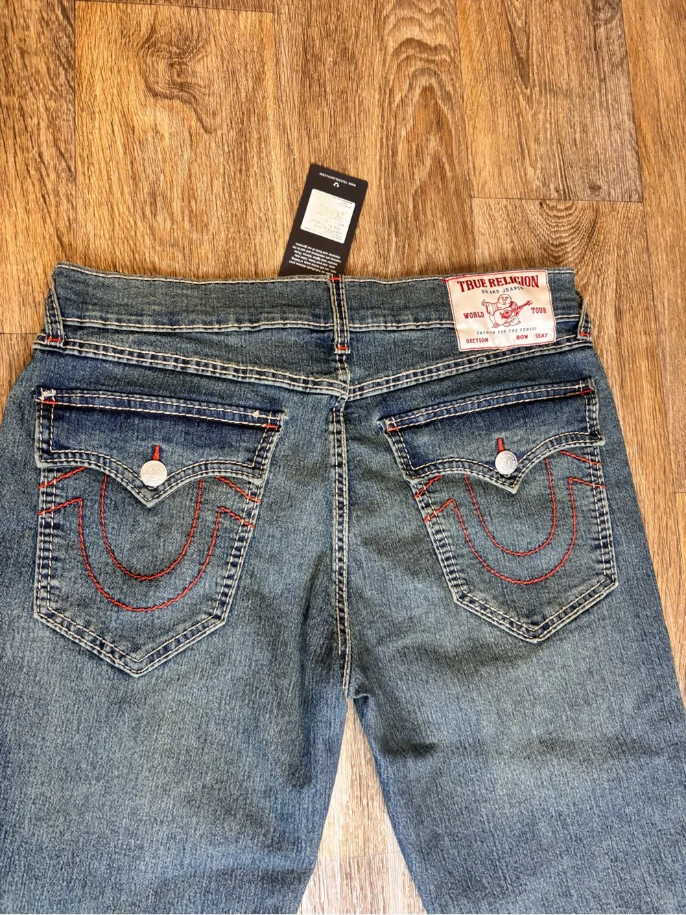 True Religion Geno Big T Flap Slim Jeans Men's 32X32 Medium Wash Red Stitch NWT